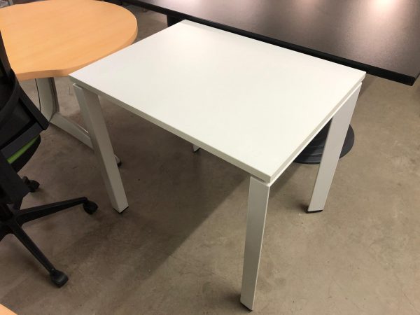 mesa-blanca-oficina-steelcase-segunda-mano