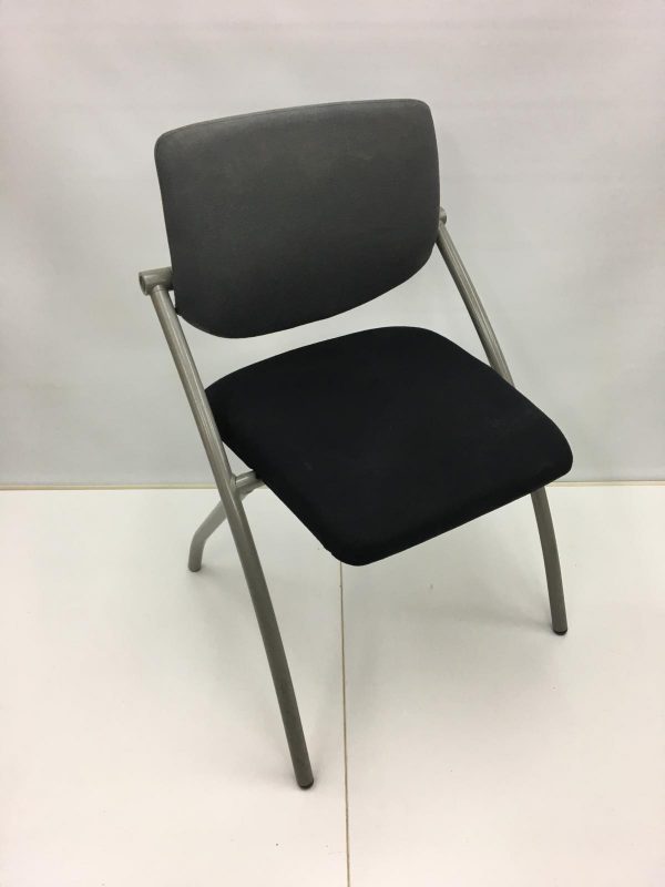 silla-steelcase-confidente-segunda-mano-oficina-barcelona-negro