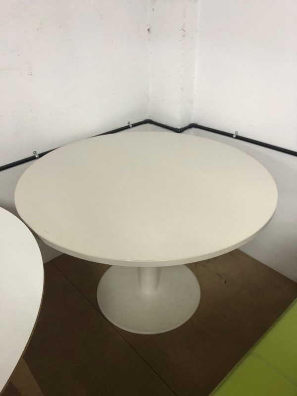 mesa-redonda-oficina-blanco-segunda-mano-barcelona
