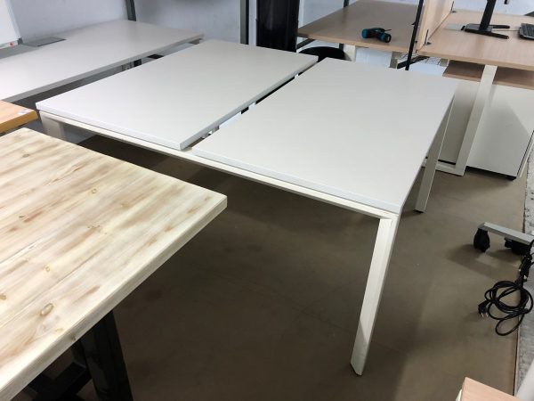 mesa-coworking-actiu-blanca-segunda-mano-oficina