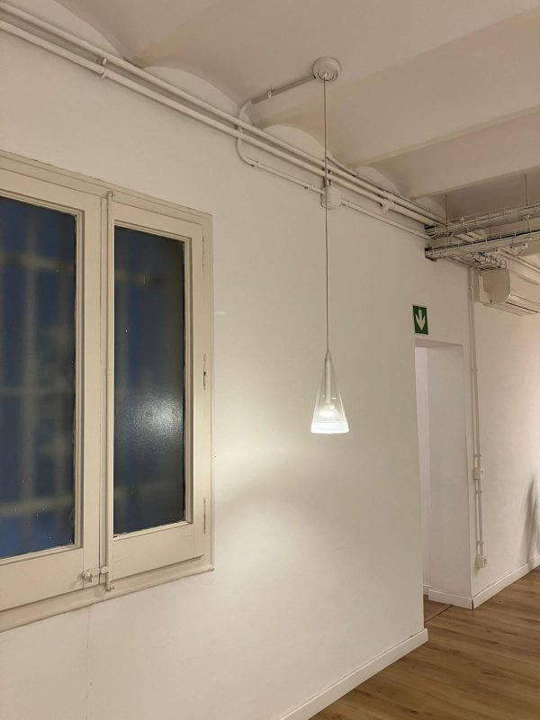 lampara-colgante-diseño-minimalista-techo-segunda-mano-barcelona