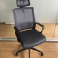 silla-regulable-oficina-cabezal-negra-segunda-mano-barcelona